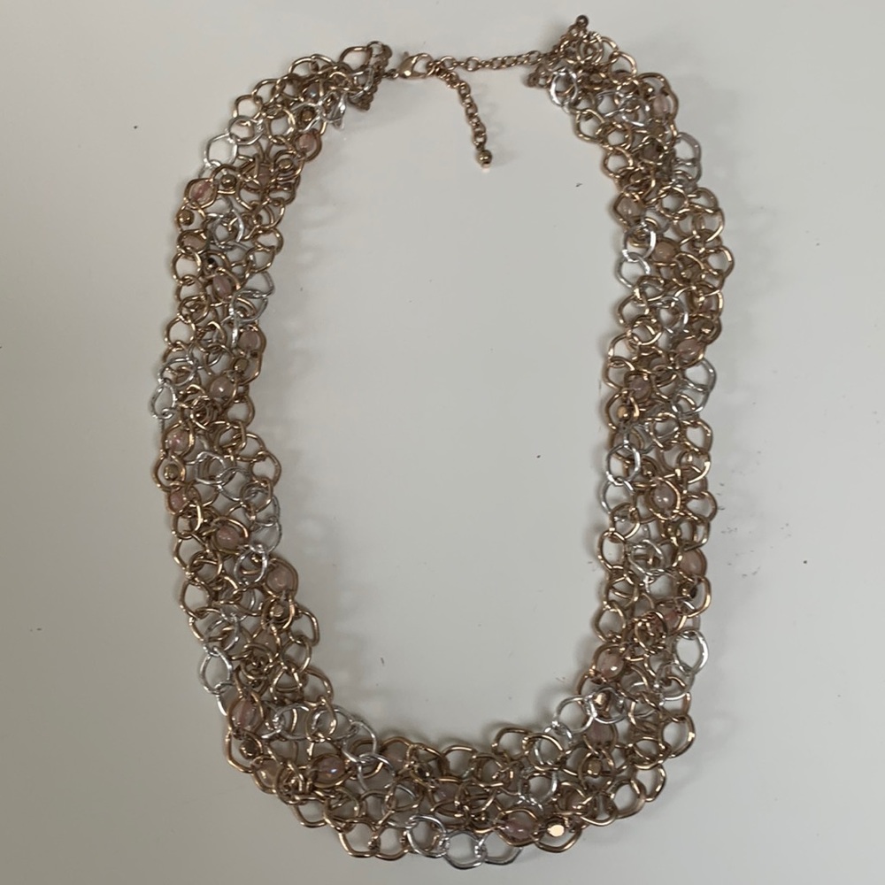 Beautiful necklace.Silver tone and gold tone‎ with small stone.